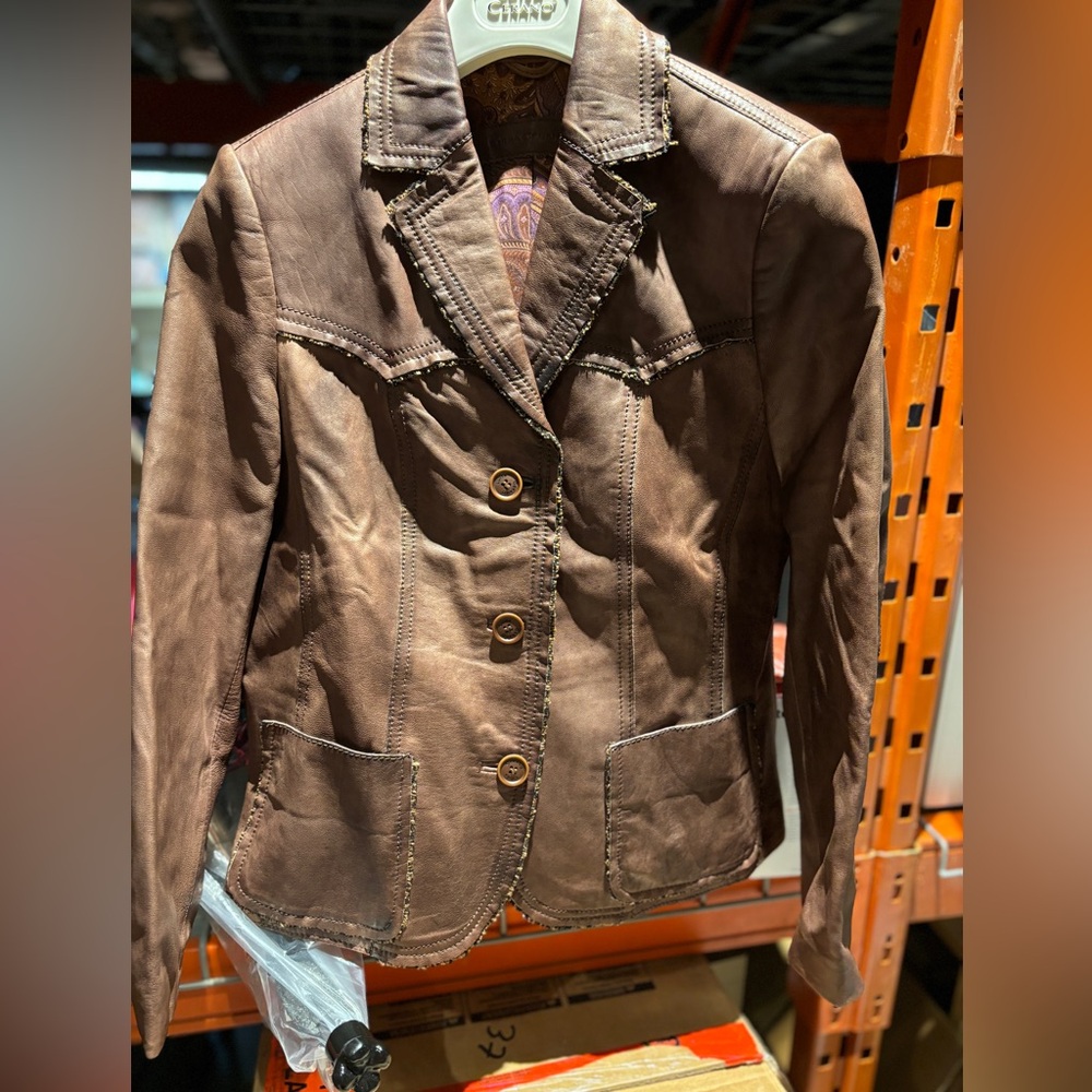 Luisa Cerano ladies leather jacket